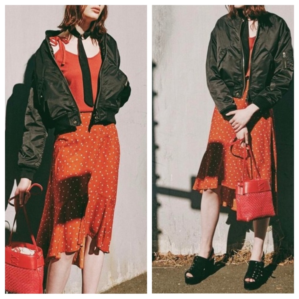 Moussy orange star print midi skirt